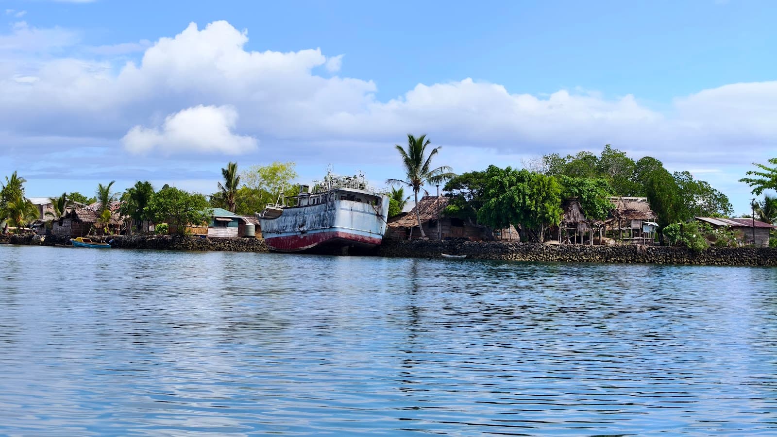 Langalanga Lagoon Tour