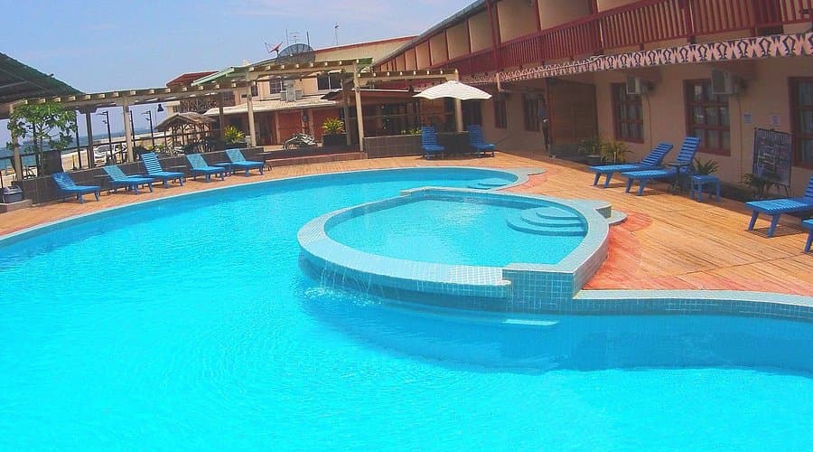 Pacific Crown Hotel